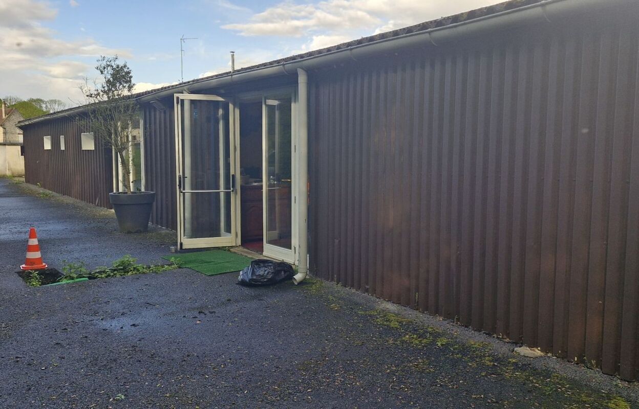 divers  pièces 300 m2 à vendre à Labbeville (95690)