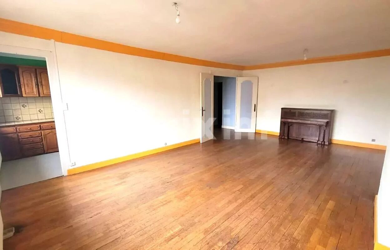 appartement 5 pièces 107 m2 à vendre à Lons-le-Saunier (39000)