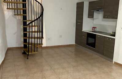location appartement 560 € CC /mois à proximité de Bernis (30620)