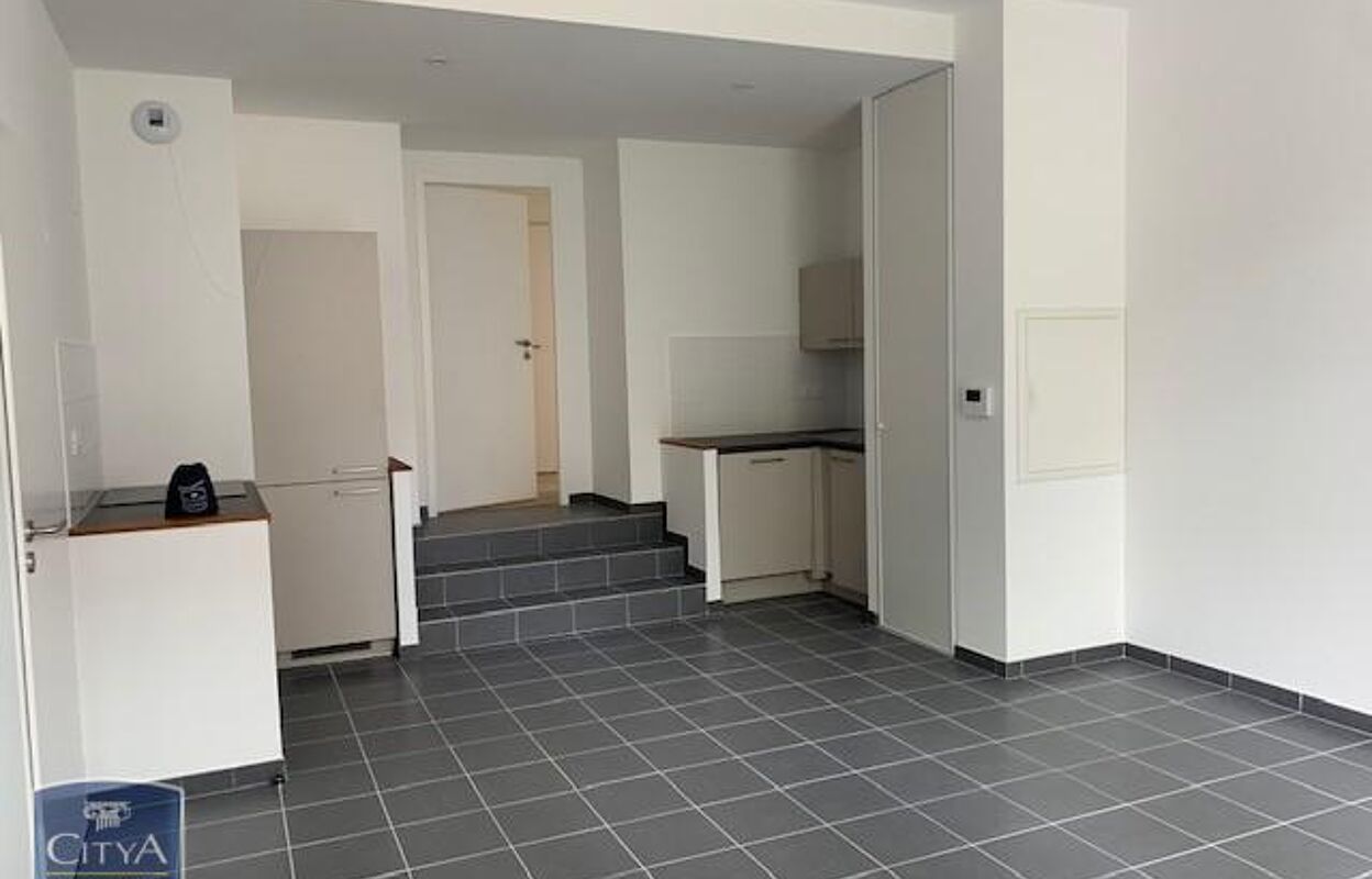 appartement 4 pièces 80 m2 à louer à Poitiers (86000)