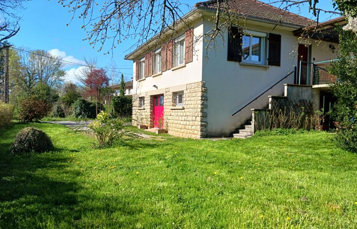 maison 5 pièces 76 m2 à vendre à Lons-le-Saunier (39000)