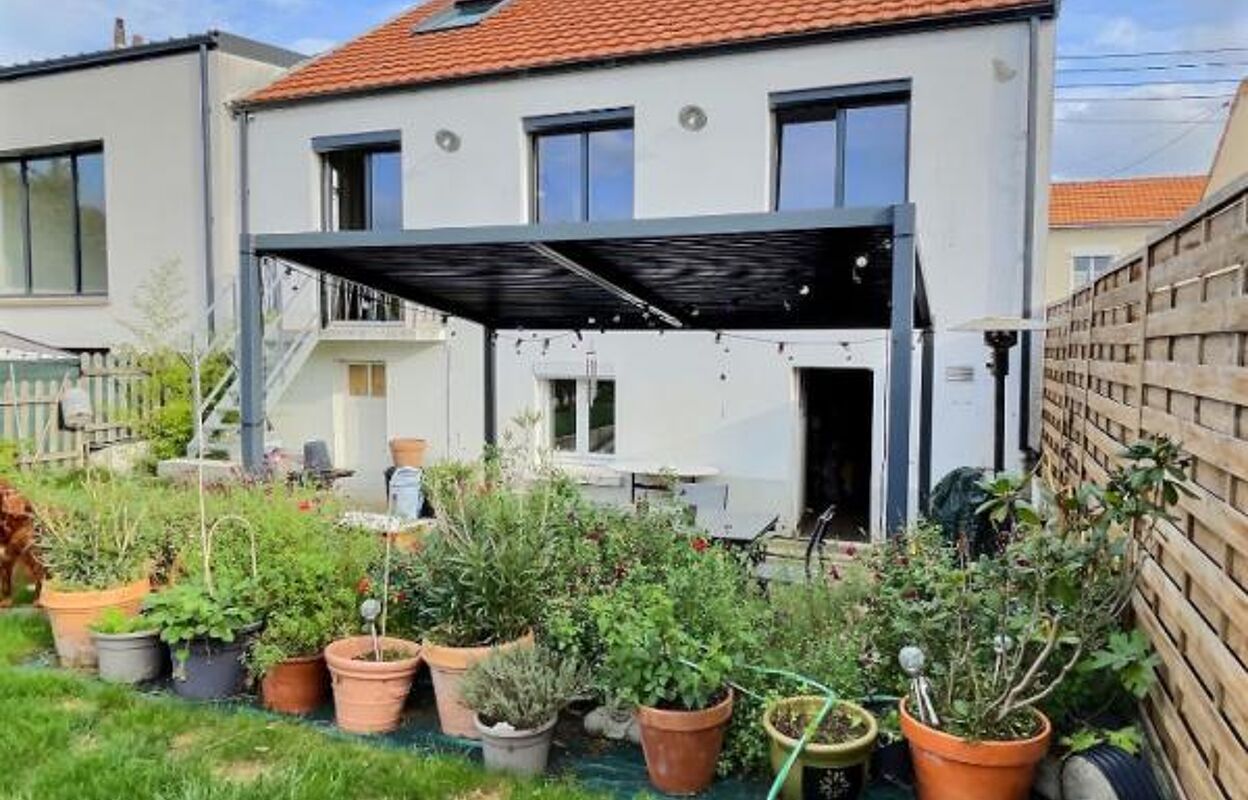 maison 6 pièces 110 m2 à vendre à Nantes (44300)