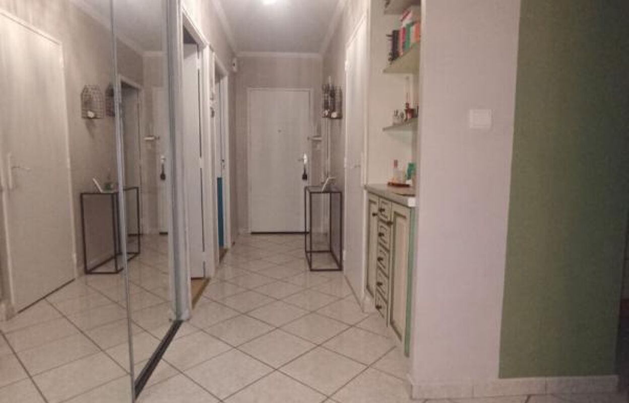 appartement 4 pièces 71 m2 à vendre à Donzère (26290)