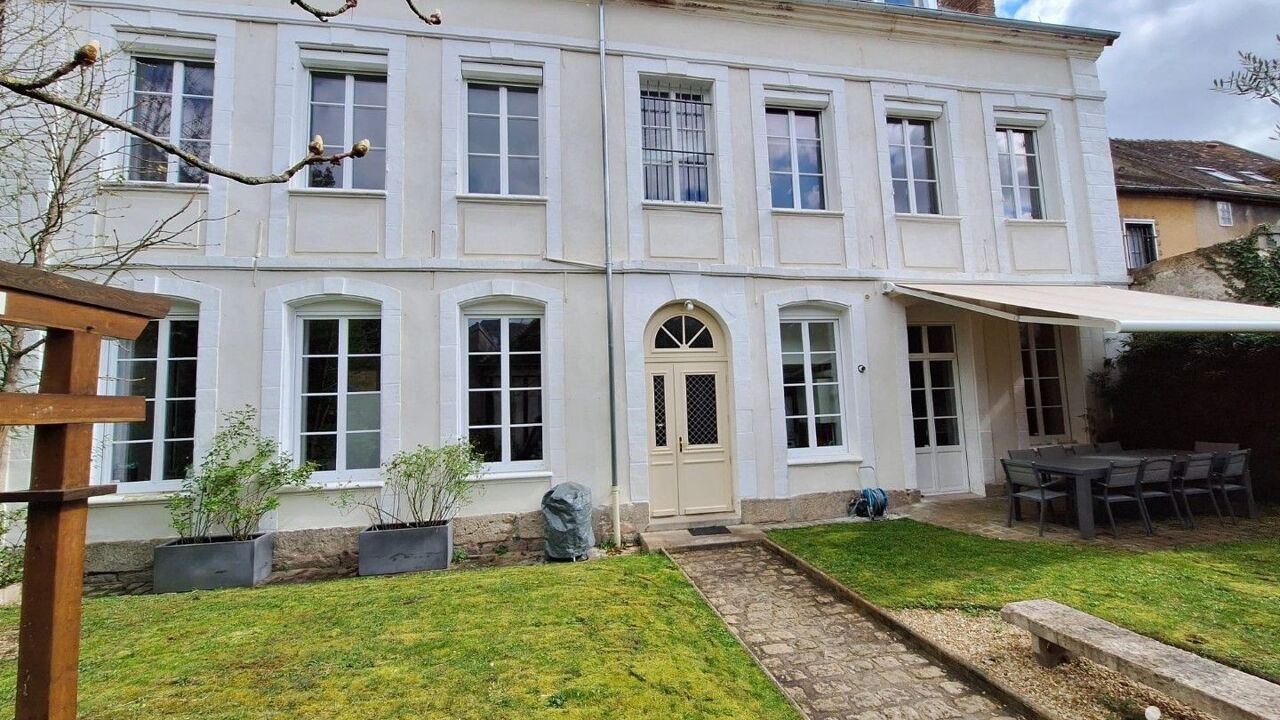 maison 6 pièces 260 m2 à vendre à Sens (89100)