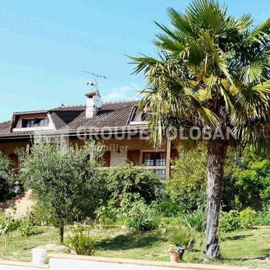 Maison 9 pièces 549000 €