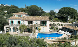 Maison 8 Pièces 300 m² à vendre à Roquebrune-sur-Argens (83380)