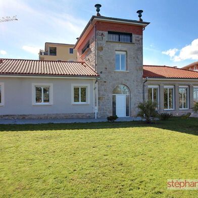 Maison 9 pièces 585000 €