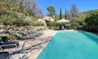 Maison 7 Pièces 206 m² à vendre à Tourrettes (83440)