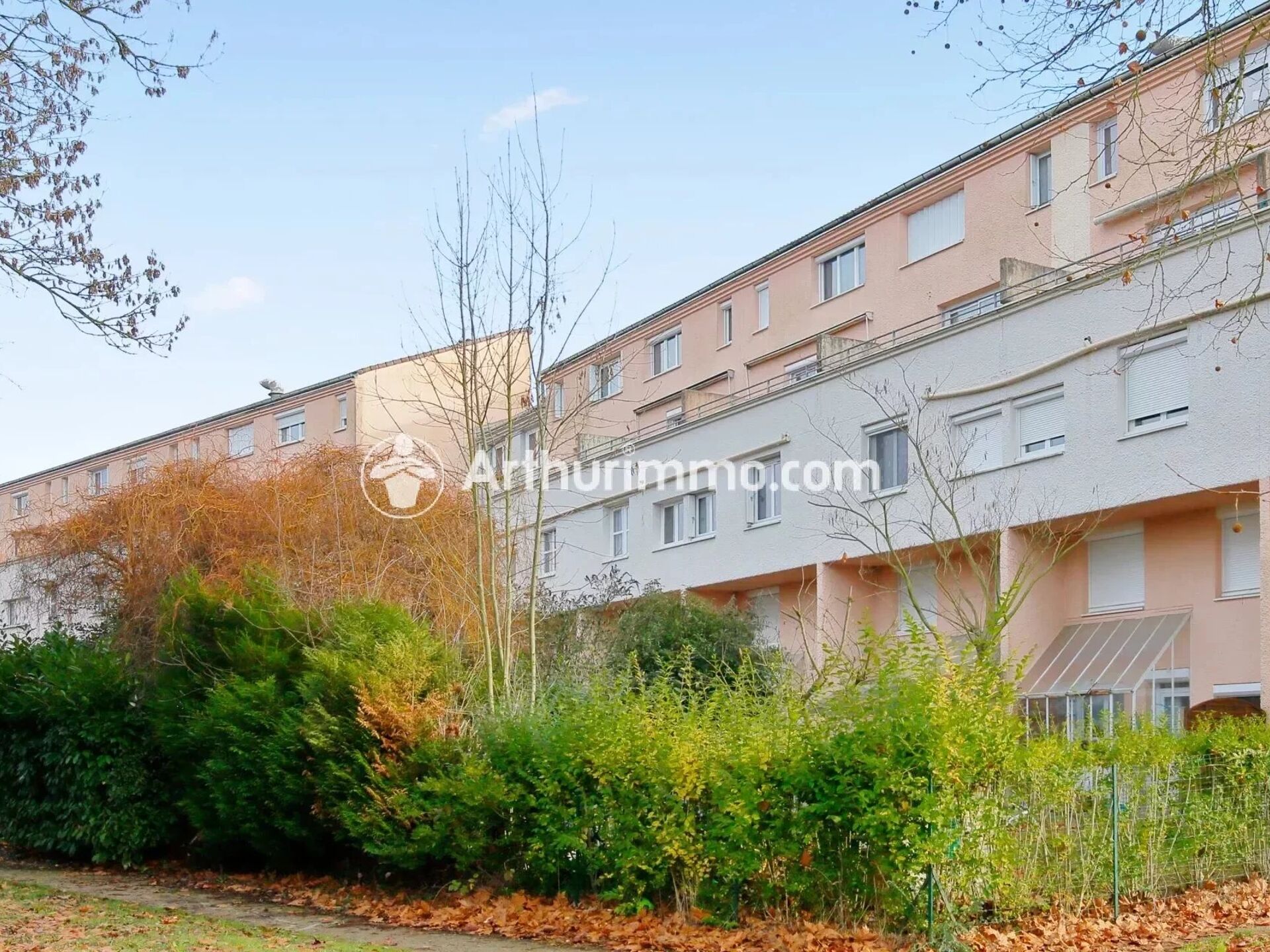 Vente Appartement 72m² 3 Pièces à Savigny-le-Temple (77176) - Arthurimmo