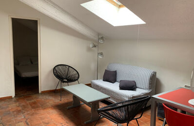 location appartement 800 € CC /mois à proximité de Venelles (13770)