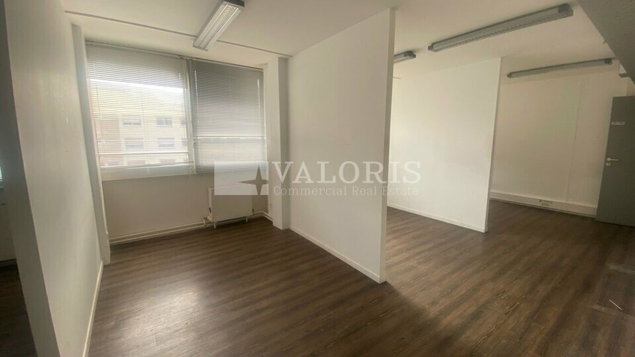 bureau  pièces 281 m2 à louer à Villeurbanne (69100)