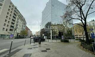 Bureau  461 m² à louer à Villeurbanne (69100)