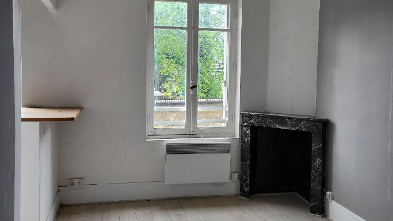 appartement 2 pièces 27 m2 à vendre à Paris 18 (75018)