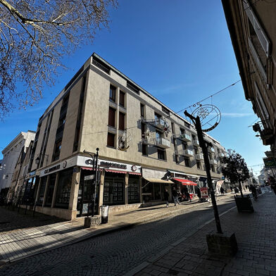 Appartement 3 pièces 152300 €