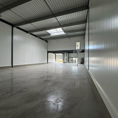 Commerce  24055 €