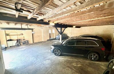garage  pièces 260 m2 à vendre à Cahors (46000)
