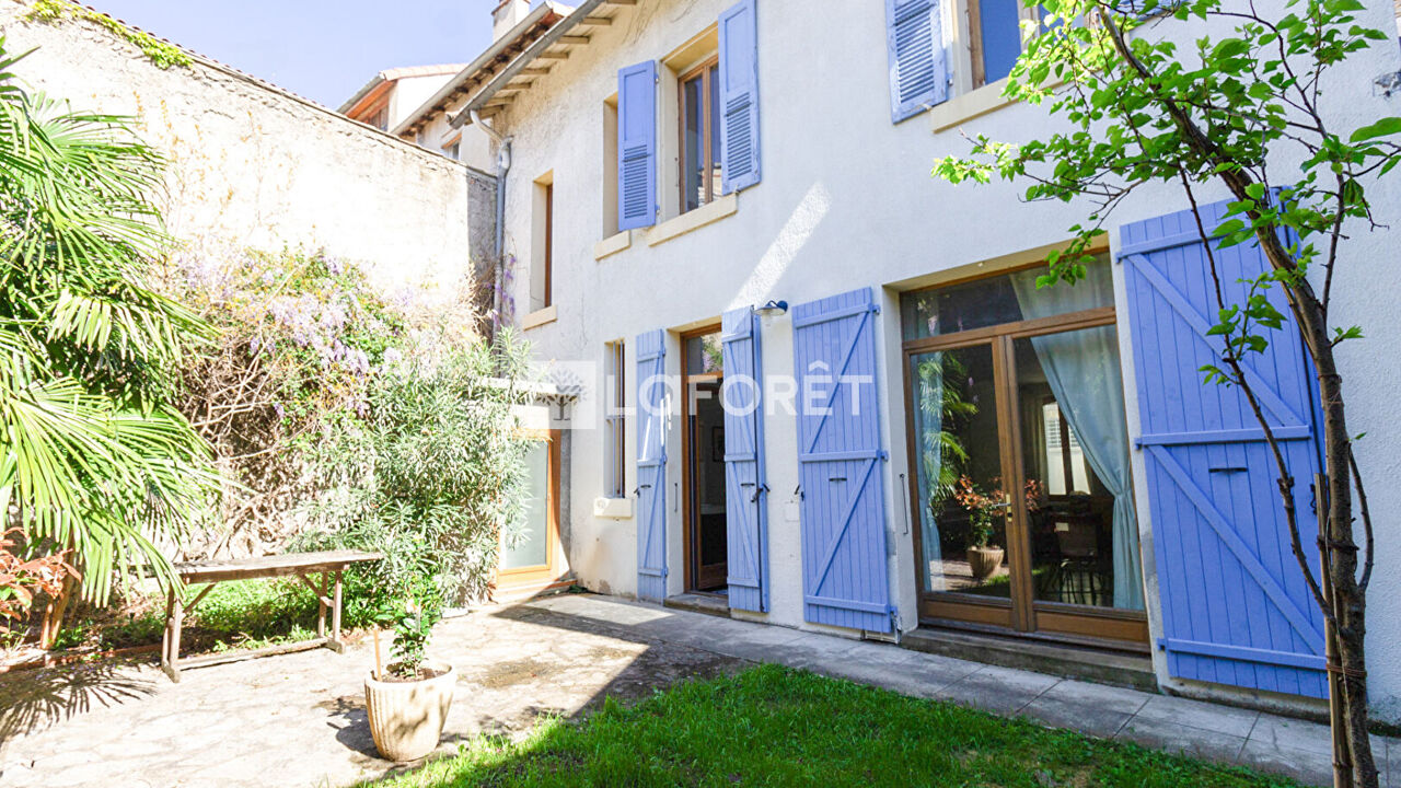 maison 6 pièces 180 m2 à vendre à Valence (26000)