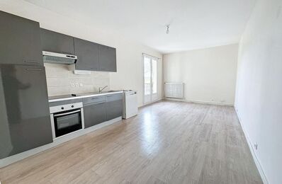 location appartement 750 € CC /mois à proximité de Saint-Cyr-sur-Loire (37540)