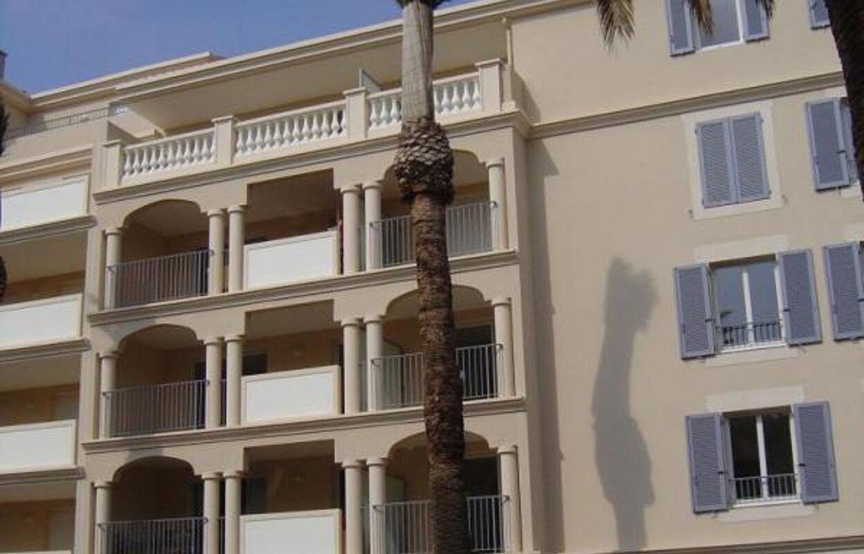 appartement 1 pièces 29 m2 à louer à Hyères (83400)