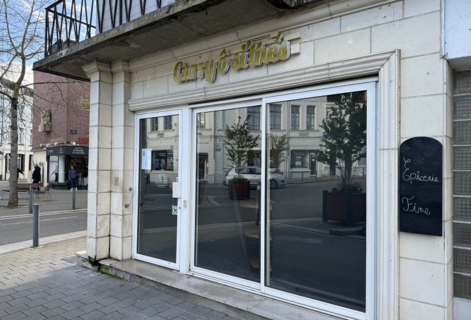 Commerce VALENCIENNES — photo 1