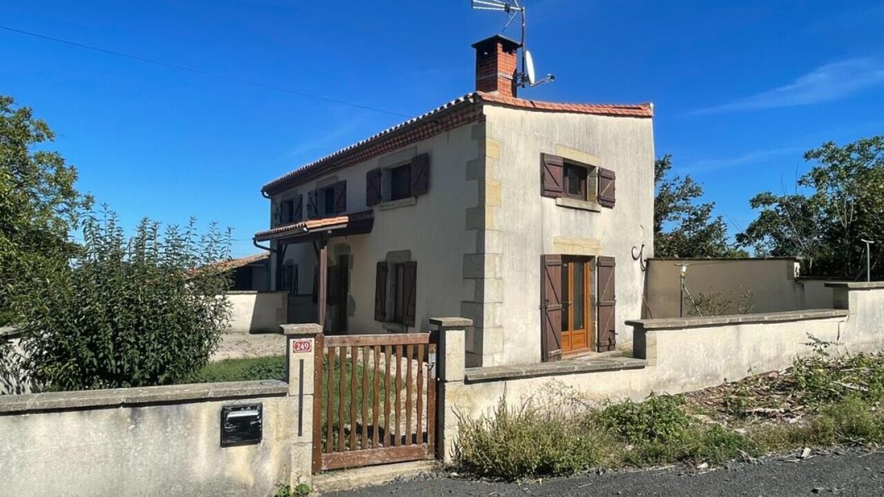 maison 5 pièces 112 m2 à vendre à Saint-Julien-de-Coppel (63160)