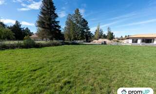 Terrain  1492 m² à vendre à Orléat (63190)