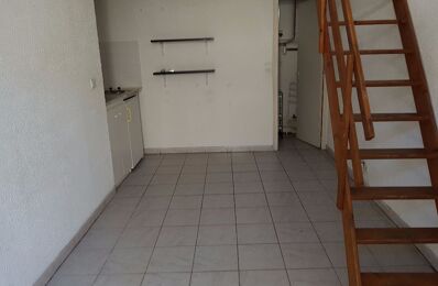 location appartement 375 € CC /mois à proximité de Aigues-Vives (30670)