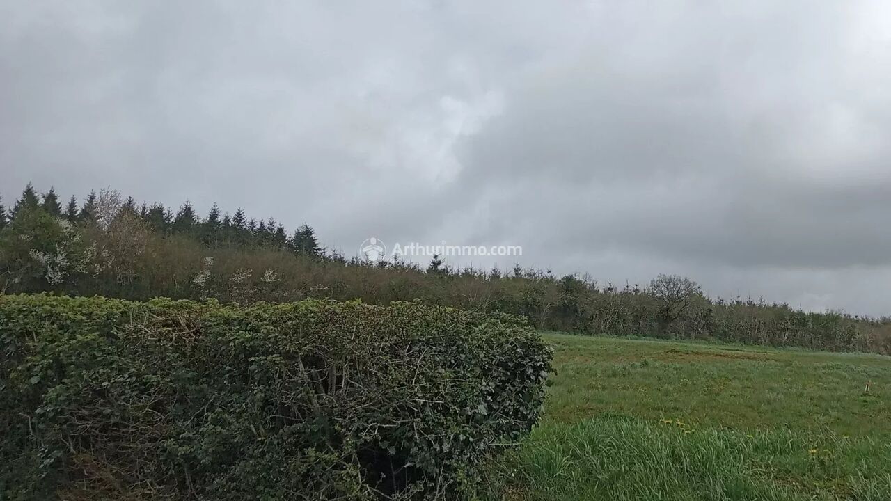 terrain  pièces 720 m2 à vendre à Crennes-sur-Fraubée (53700)