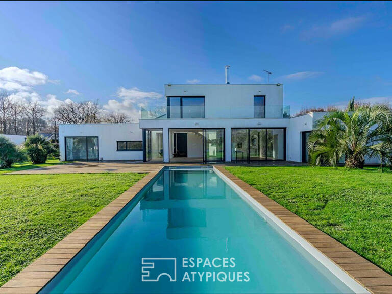 La sublime contemporaine avec sa vue privilégiée sur le Golf — photo 1
