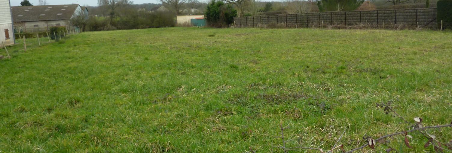 Terrain  1993 m² à vendre à Lathus-Saint-Rémy (86390)