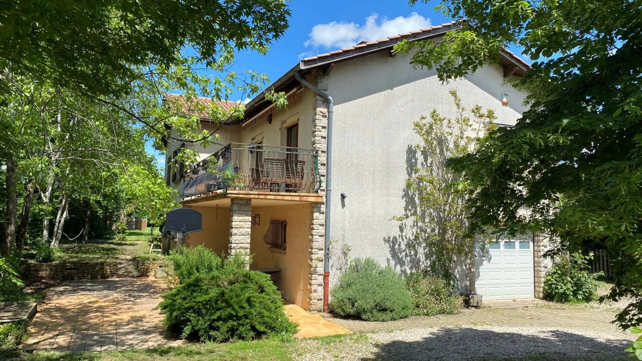 maison 8 pièces 197 m2 à vendre à Montanay (69250)