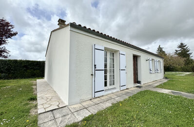 vente maison 129 000 € à proximité de Saint-Même-les-Carrières (16720)