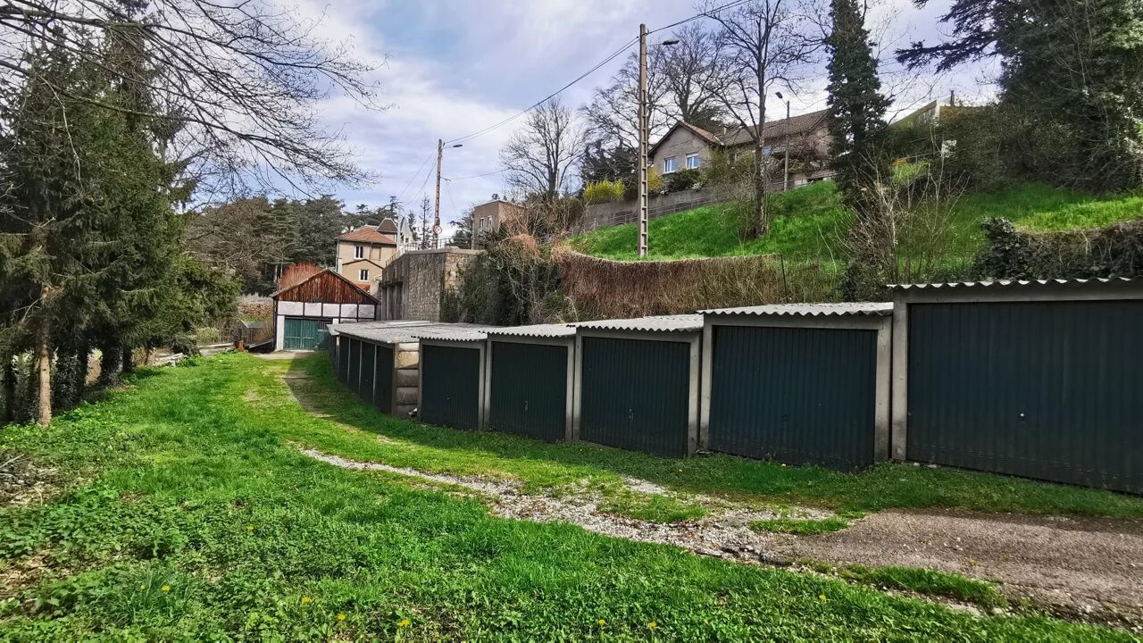 immeuble  pièces 400 m2 à vendre à Saint-Étienne (42100)