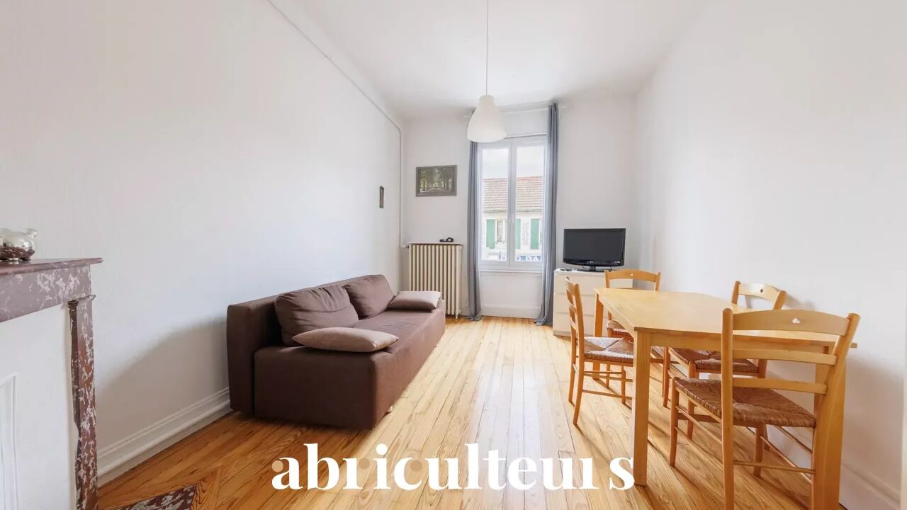 appartement 2 pièces 42 m2 à vendre à Vichy (03200)