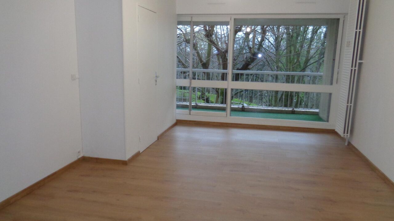 appartement 5 pièces 87 m2 à vendre à Cergy (95000)