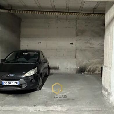 Parking 12 m²