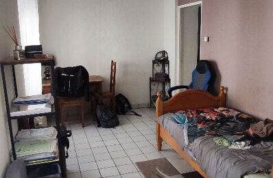 location appartement 278 € CC /mois à proximité de Roussillon (38150)