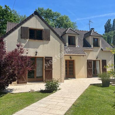 Maison 7 pièces 145 m²