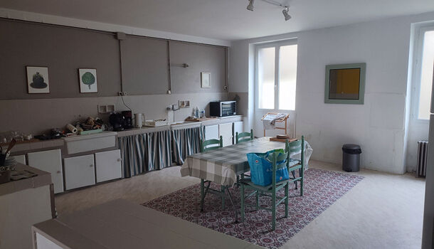 Immeuble  à vendre Mirambeau 17150