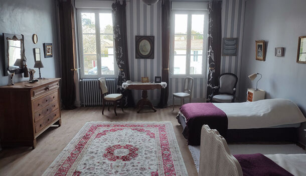 Immeuble  à vendre Mirambeau 17150