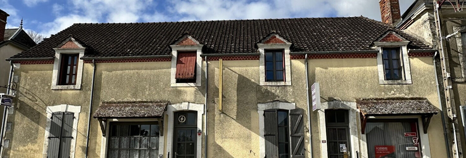 Maison 11 Pièces 221 m² à vendre à Feux (18300)