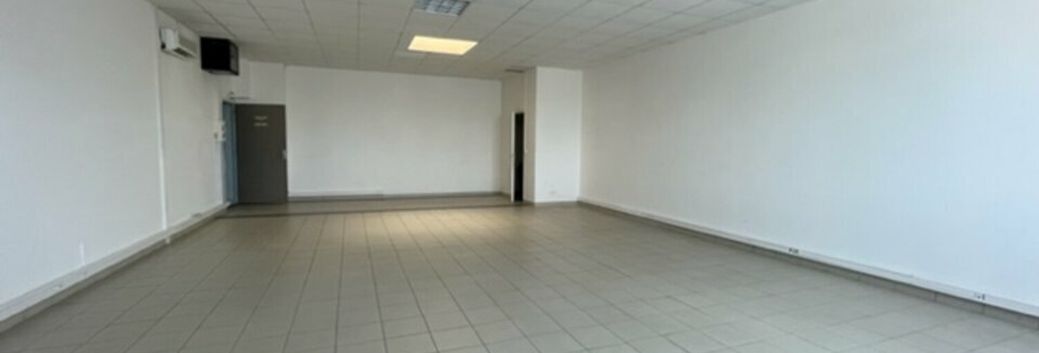 Bureau  77 m² à louer à Le Crès (34920)