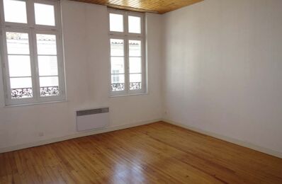 location appartement 685 € CC /mois à proximité de Le Bois-Plage-en-Ré (17580)