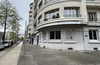 bureau  pièces 122 m2 à louer à Grenoble (38100)