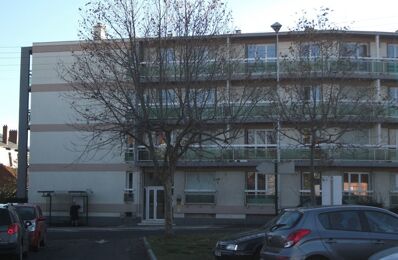 location appartement 360 € CC /mois à proximité de Le Cendre (63670)