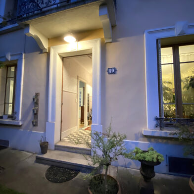 Maison 10 pièces 250 m²