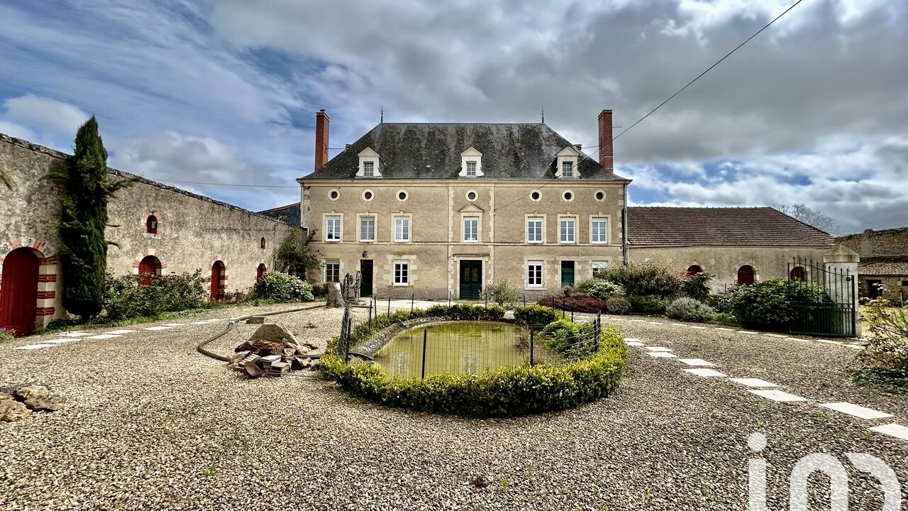 maison 17 pièces 416 m2 à vendre à Plaine-Et-Vallées (79100)