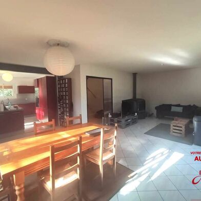 Maison 7 pièces 357500 €