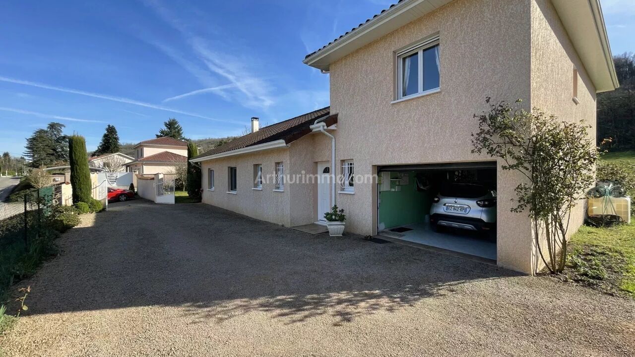 maison 5 pièces 140 m2 à vendre à Saint-Savin (38300)