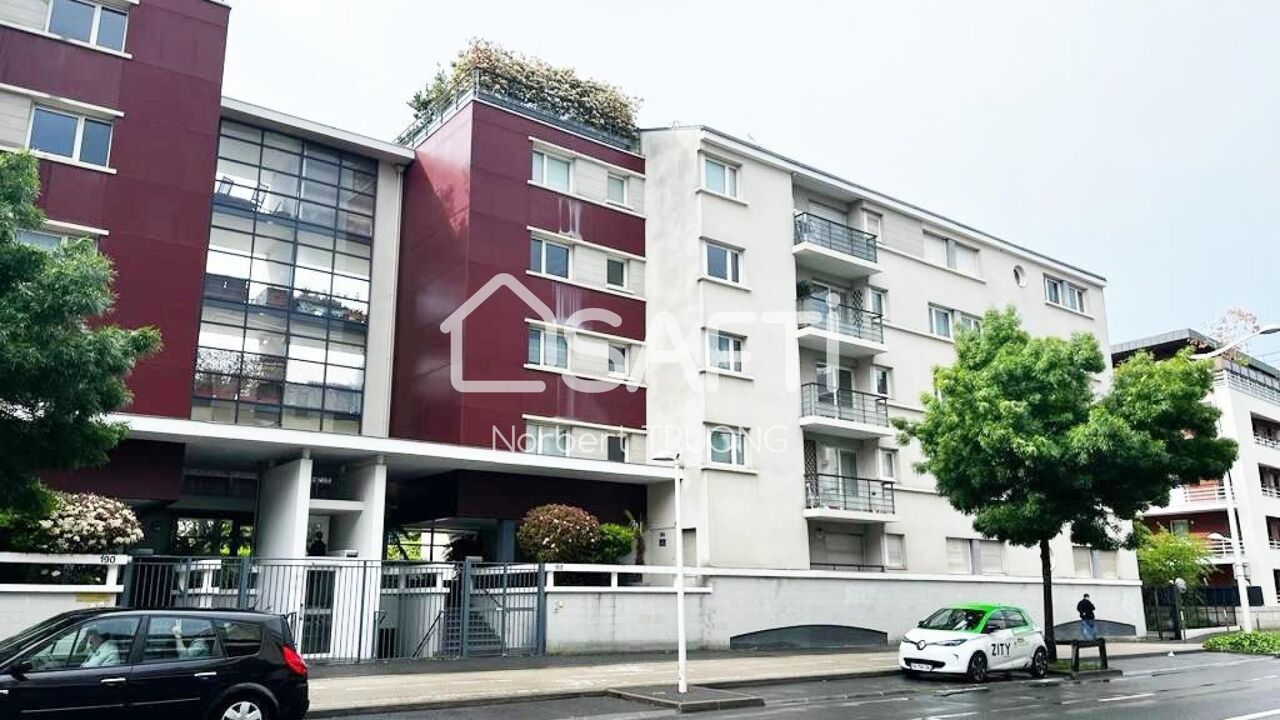 appartement 3 pièces 63 m2 à vendre à Issy-les-Moulineaux (92130)